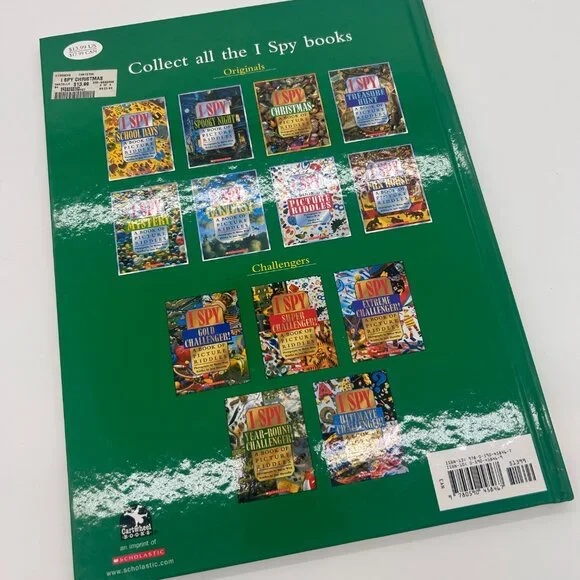 I Spy Christmas:  A Book of Picture Riddles - Hardcover - VERY GOOD - Picture 5 of 9